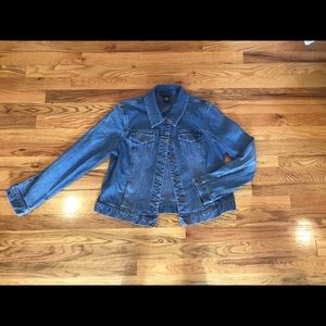 Women’s jean Style & Co jacket.  Size M.